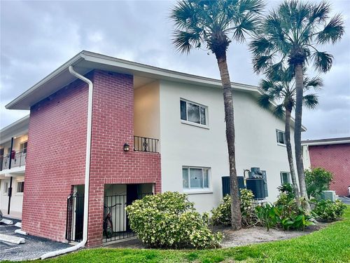 156-4550 Overlook Dr Ne, St Petersburg, FL, 33703-4306 | Card Image