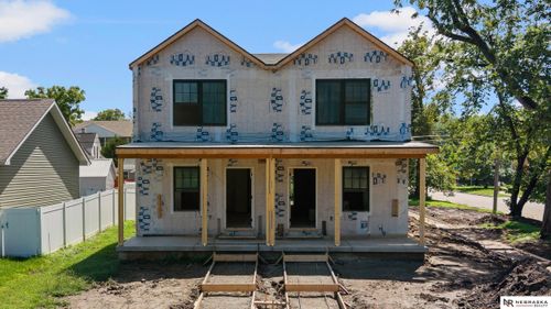 2507 R St, Lincoln, NE, 68503-3041 | Card Image