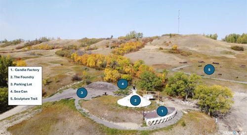 80 8th Ave, Lumsden, SK, S0G3C0 | Card Image
