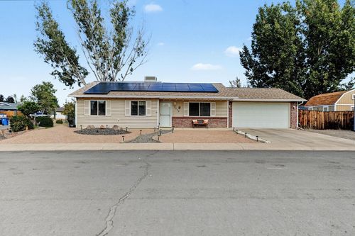 3230 D 7/8 Rd, Clifton, CO, 81520-8724 | Card Image