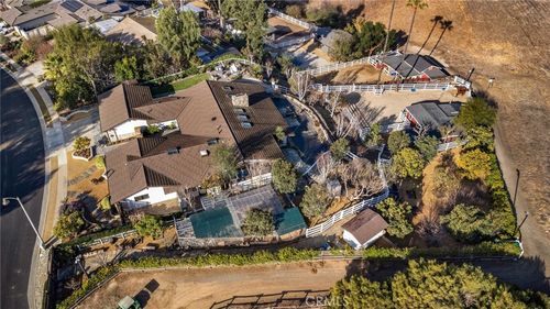 27151 Mission Hills Dr, San Juan Capistrano, CA, 92675-1504 | Card Image