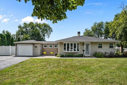2311 Sigwalt St, Rolling Meadows, IL, 60008-1732 | Card Image