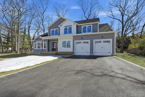 1 Lotto Court, Brookhaven, NY, 11755 | Card Image