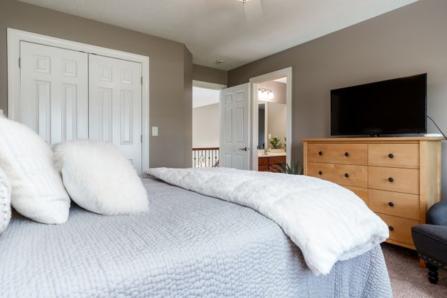 12428 Leighton Dr, House other with 4 bedrooms, 5 bathrooms and 3 parking in CALEDONIA IL | Image 41