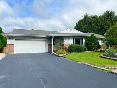 15651 Highland Drive, House other with 3 bedrooms, 2 bathrooms and 2 parking in Sterling IL | Image 1