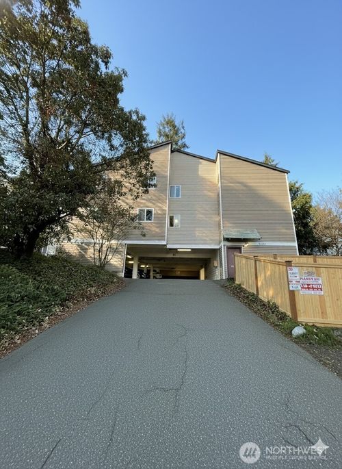 unit-32-14344 Stone Ave N, Seattle, WA, 98133-7036 | Card Image