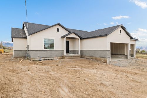 3-846 E 100 S, Mt Pleasant, UT, 84647-1617 | Card Image