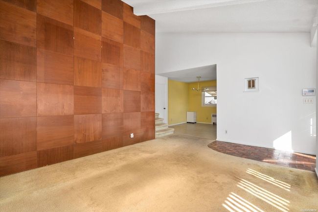 97 Lockwood Ave, House other with 3 bedrooms, 2 bathrooms and null parking in Farmingdale NY | Image 6