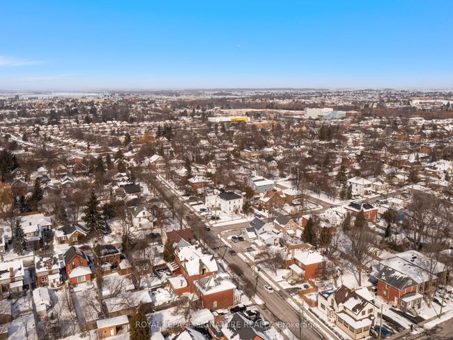 48 David St, Home with 10 bedrooms, 10 bathrooms and 11 parking in Brampton ON | Image 46