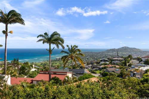 1875 Kihi St, Honolulu, HI, 96821-1323 | Card Image