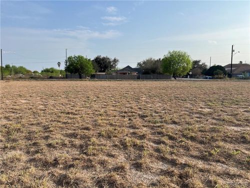 000 W Mile 7 Rd, Mission, TX, 78574 | Card Image