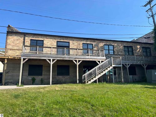 lower-level-308 River St, Manistee, MI, 49660-1405 | Card Image