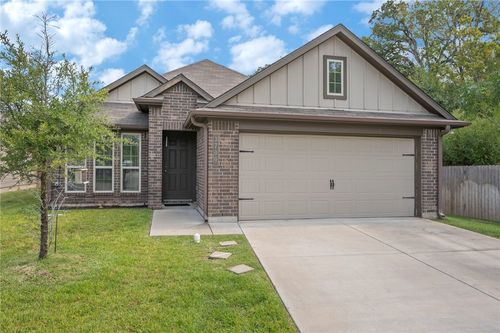 3700 Mckenzie St, Bryan, TX, 77803-1885 | Card Image