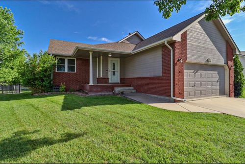 866 S Bedford Ct, Wichita, KS, 67207-4319 | Card Image