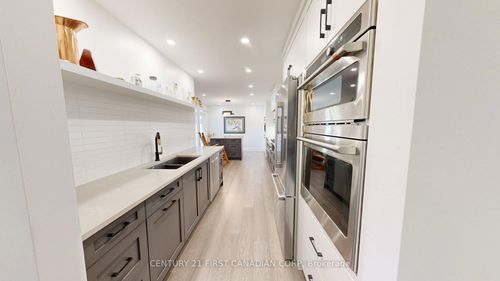 527 Topping Lane, London, ON, N6J3M8 | Card Image