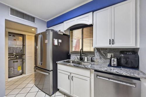204-12027 Greenway Cir S, Royal Palm Beach, FL, 33411-2864 | Card Image