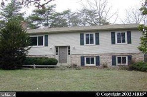 8026 Burwell Rd, CATLETT, VA, 20119-1801 | Card Image