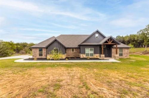 136 Cottongame Dr, Weatherford, TX, 76088-7652 | Card Image