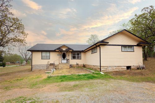 710 S 14th St, McAlester, OK, 74501-6724 | Card Image