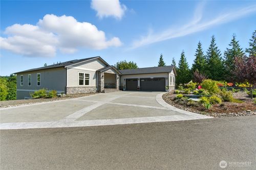 22822 Tranquility Pl Ne, Kingston, WA, 98346-8241 | Card Image