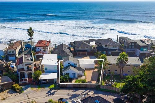 2866 Chesterfield Dr, Santa Cruz, CA, 95062-5402 | Card Image