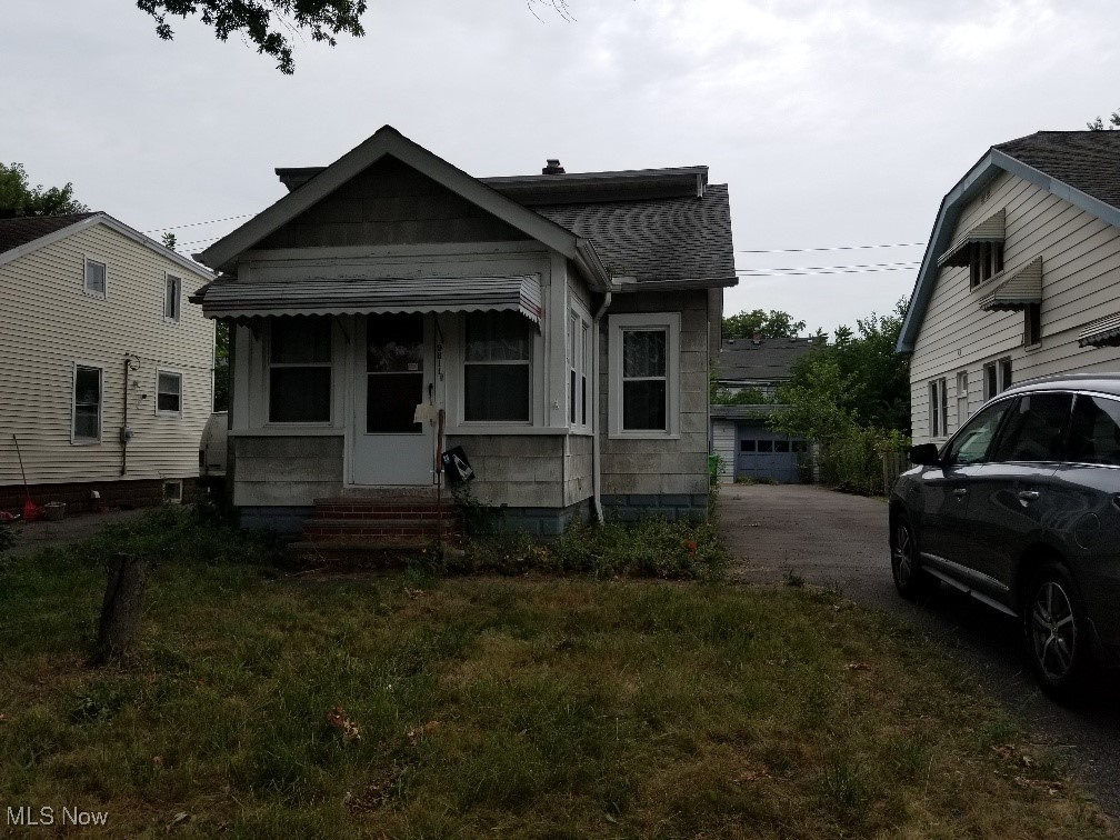 Robinson Ave, Cleveland, OH 44125
