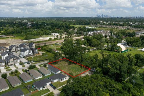 0 Cebra St, Houston, TX, 77091 | Card Image