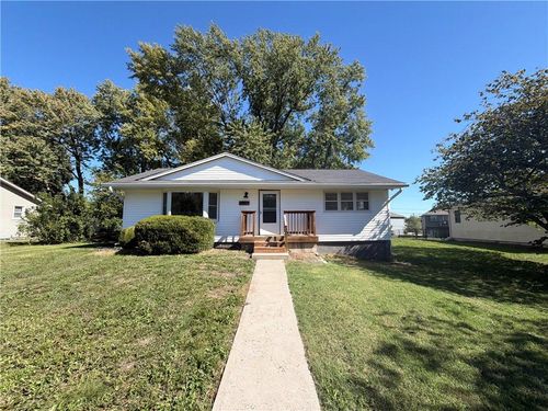 21809 S Peculiar Dr, Peculiar, MO, 64078-8778 | Card Image