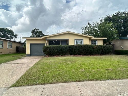 209 E Linda Drive, Garland, TX, 75041 | Card Image