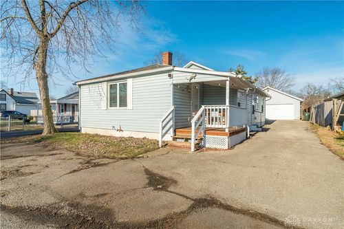 2429 Guernsey Dell Ave, Dayton, OH, 45404-2413 | Card Image