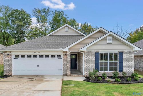 102 Sidney Ruth Dr, New Market, AL, 35761-7300 | Card Image