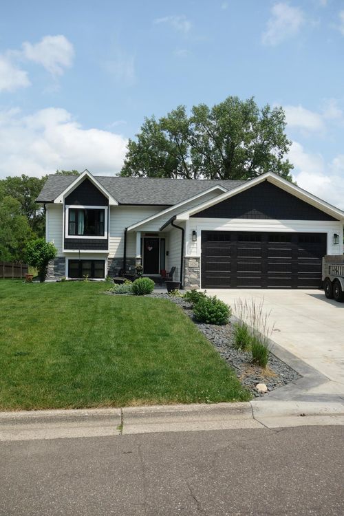1026 Carrie St, West Saint Paul, MN, 55118-1553 | Card Image