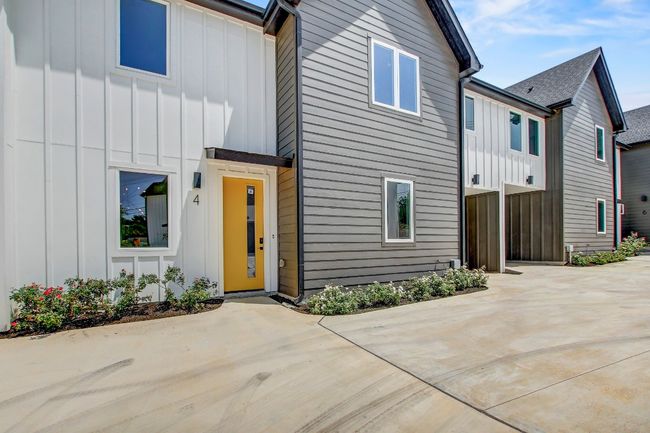 View of front of home with board and batten siding | Image 26