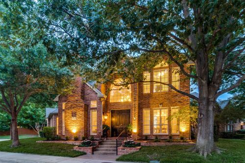 8648 Cherry Hill Dr, Dallas, TX, 75243-7030 | Card Image