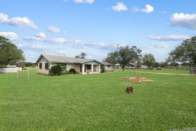1931 Triple Pines St, House other with 2 bedrooms, 2 bathrooms and null parking in China Grove TX | Image 32