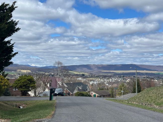 368 Broadmoor Ln, House other with 3 bedrooms, 3 bathrooms and null parking in Broadway VA | Image 32