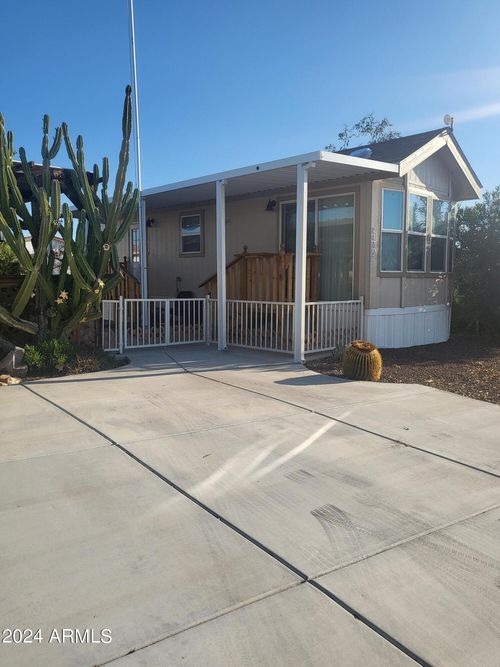 21302 W Westward View Road, Congress, AZ, 85332 | Card Image