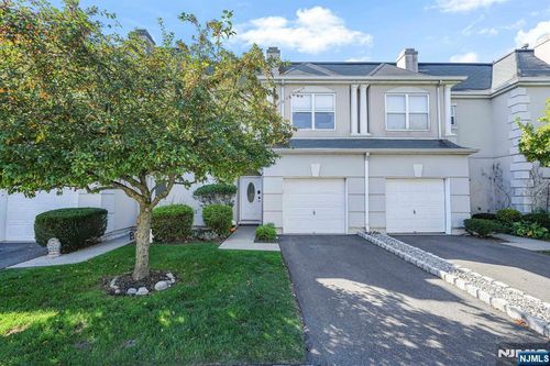 8710 Brittany Dr, Wayne, NJ, 07470-3299 | Card Image