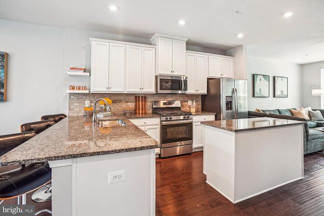 43436 Apple Orchard Sq, Townhouse with 4 bedrooms, 5 bathrooms and null parking in ASHBURN VA | Image 20