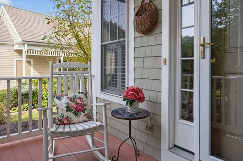 4-4 Hollyhock Knoll Ct, Bourne, MA, 02532-8330 | Card Image