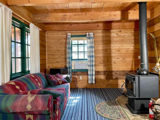 2827 S 1050 E, House other with 3 bedrooms, 2 bathrooms and null parking in Hagerman ID | Image 37
