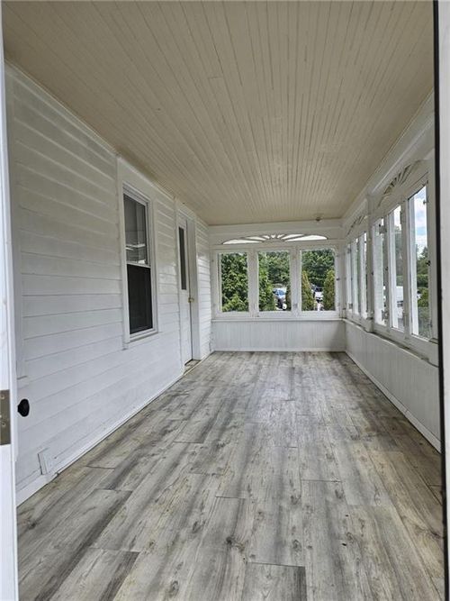 227 Saw Mill River Rd, Millwood, NY, 10546-1156 | Card Image
