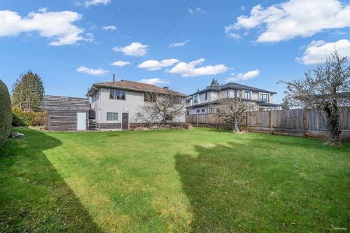 8620 Camden Cres, Richmond, BC, V7C3G4 | Card Image
