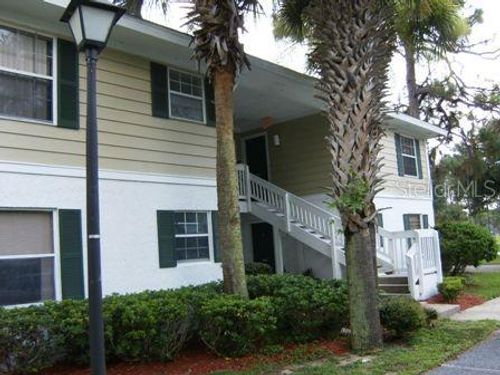 f104-8229 Fairways Cir, OCALA, FL, 34472-8576 | Card Image