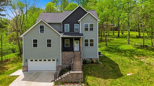 2005 Beaver Ridge Dr, White Bluff, TN, 37187-5401 | Card Image