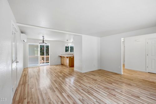 7764 Azalea Glen Rd, Glendale, OR, 97442-9759 | Card Image