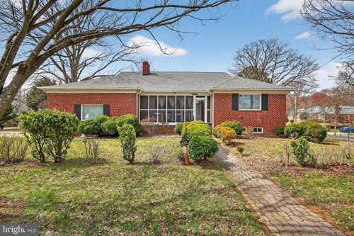 3200 Belleview Ave, CHEVERLY, MD, 20785-1226 | Card Image