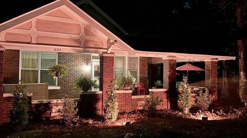 1624 N Parkway, Memphis, TN, 38112-4937 | Card Image