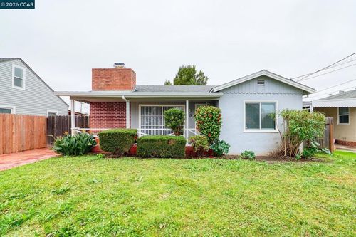 215 215 Roney Ave, Vallejo, CA, 94590 | Card Image