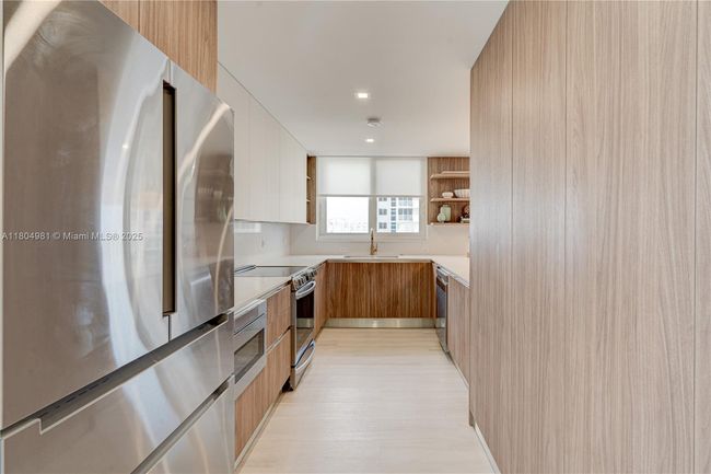 APT-1505 - 1370 Ocean Blvd, Condo with 2 bedrooms, 2 bathrooms and null parking in Pompano Beach FL | Image 17